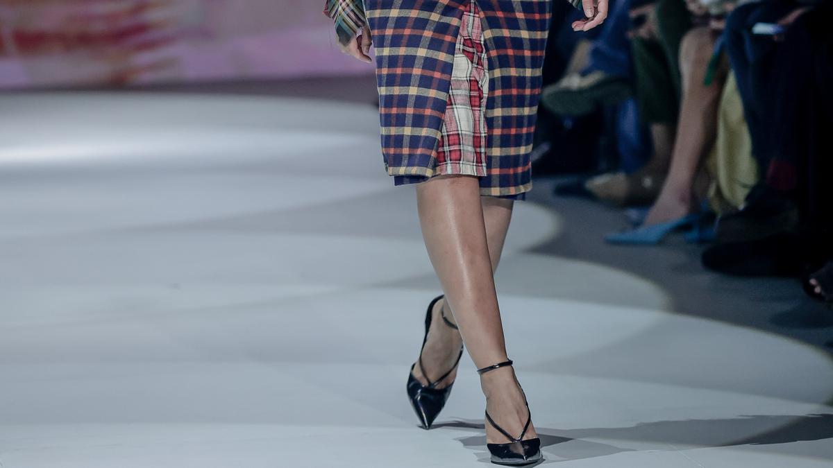 PILLAR dan Plaza Indonesia Persembahkan Two Stitches di PIFW 2025