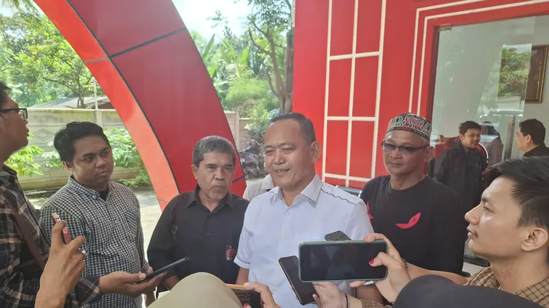Wakil Bupati Pringsewu, Fauzi 2017-2022 saat uji kelayakan di PDI Perjuangan Lampung.  Foto : (Liputan6.com/Ardi)