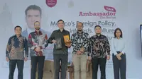 Nusa Putra University menyelenggarakan program 'Ambassador Talk' yang menghadirkan Kuasa Usaha Ad Interim Meksiko di Indonesia, H.E. Alonso Martín Gómez Favila, sebagai narasumber utama, Jumat (21/2/2025). (Liputan6.com/Istimewa).
