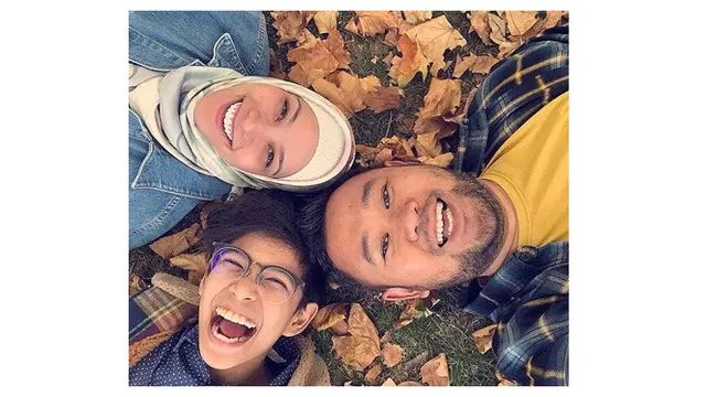 Ajukan Isbat Nikah, Ini 6 Potret Mesra Rachel Maryam dan Suami yang Jarang Tersorot