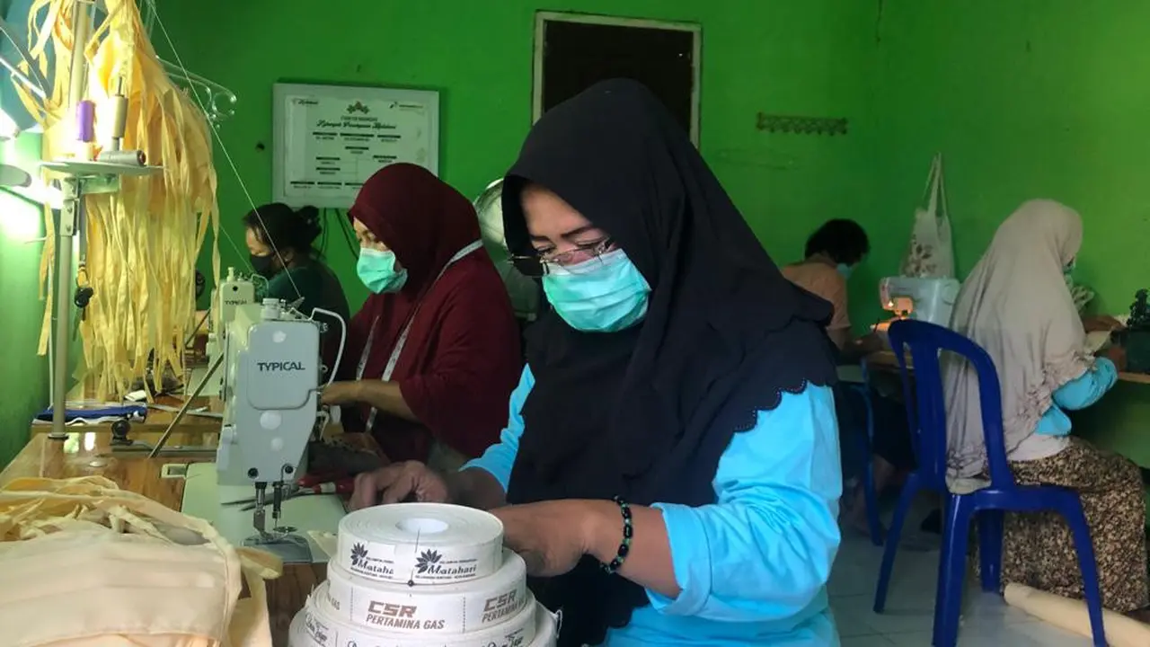 Produksi Masker Kain.
