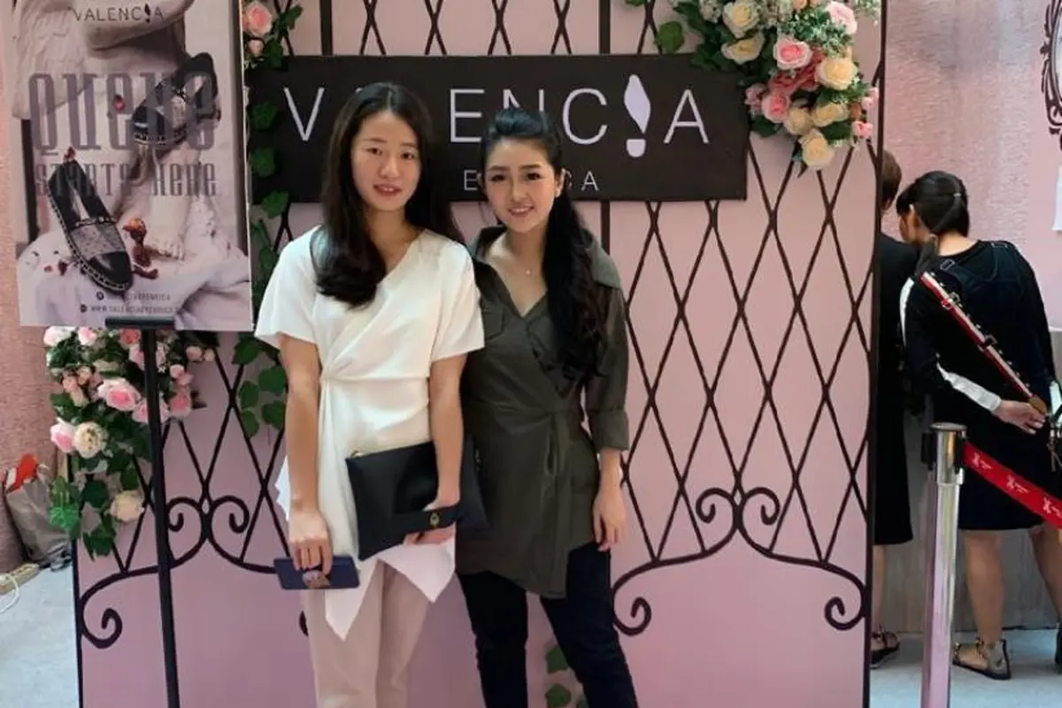 Pengusaha Muda Enrica Valencia Sukses Membangun Brand Lokal Sepatu