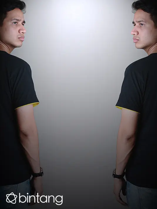 Sebelumnya nama Jovial memang telah dikenal berkat video streaming di internet. Awal ketertarikannya karena memang Jovial gemar menonton sketsa komedi luar negeri, dan menurutnya komedi di Indonesia itu ‘alay’. (Febio Hernanto/Bintang.com)