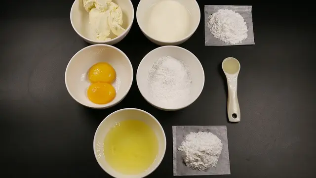 Ilustrasi bahan membuat Pukis.