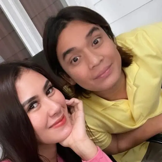 6 Potret Syahnaz Sadiqah dan Billy Syahputra Main Sinetron, Tetap Berhubungan Baik