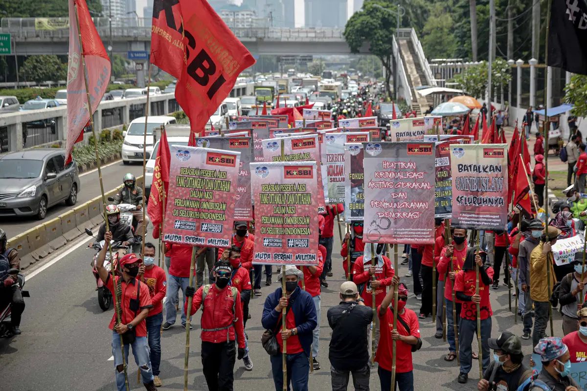 Buruh Demo Lagi di Depan DPR