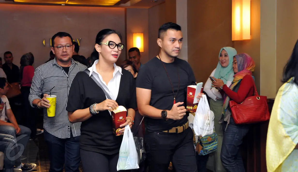 Suasana Gala Premier film San Andreas di XXI Plaza Senayan, Jakarta (27/05/2015). Tampak sejumlah selebriti turut hadir dalam Gala Premier film San Andreas. (Liputan6.com/Panji Diksana)  