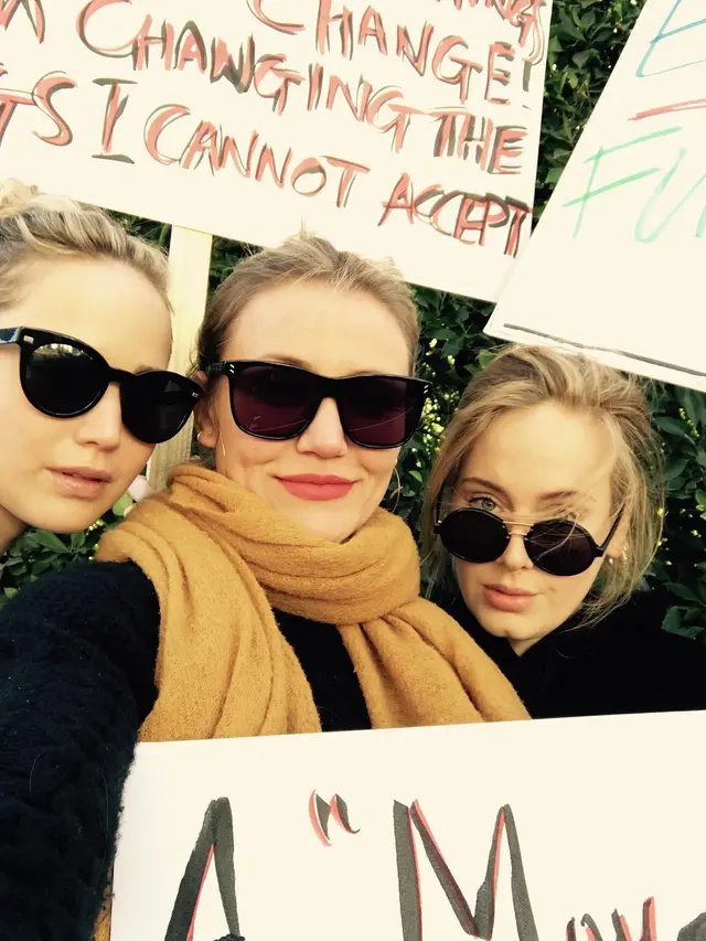 Jennifer Lawrence, Cameron Diaz, dan Adele
