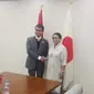 Menteri Luar Negeri Jepang Taro Kono dan Menteri Luar Negeri Indonesia Retno Marsudi saat melakukan pertemuan di sela-sela AMM ke-50 di Manila, Filipina
