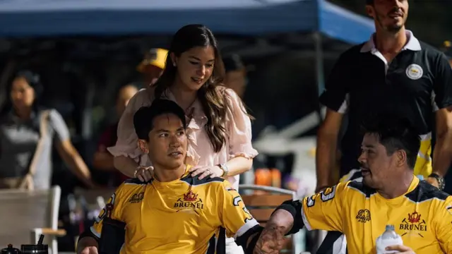 Pangeran Mateen dan Anisha Rosnah
