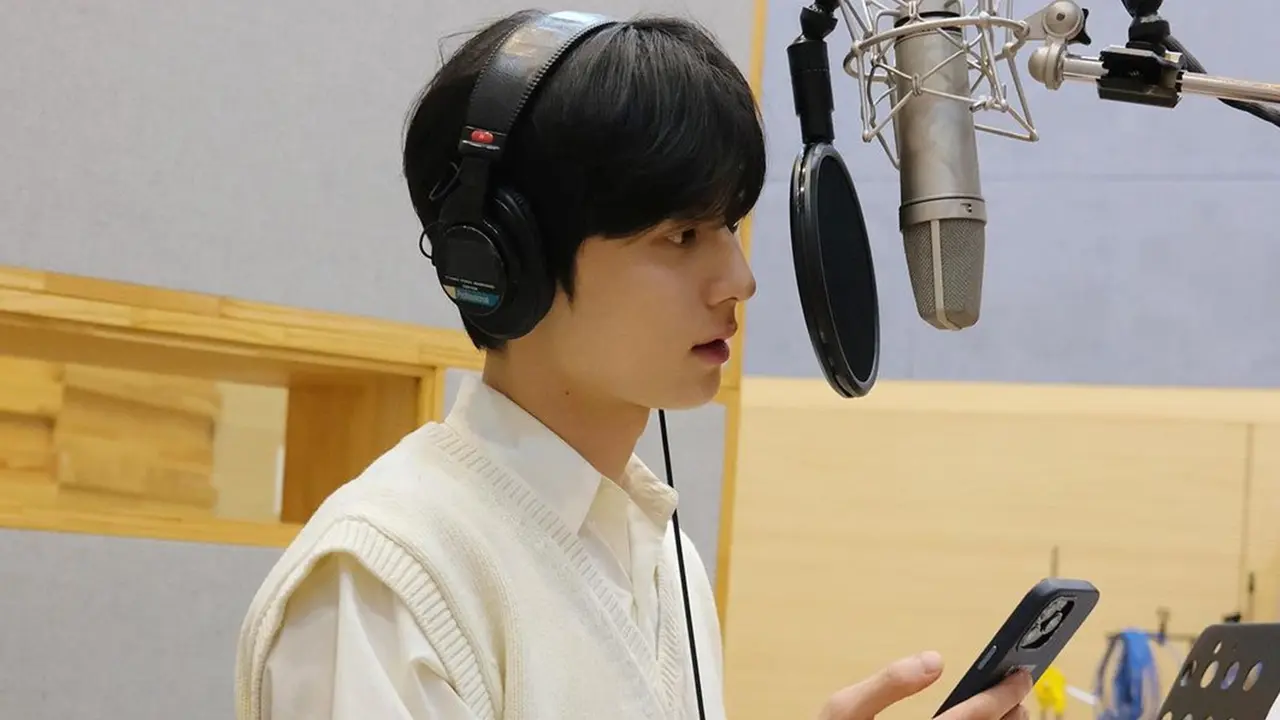 Idola Penggemar Kpop, Perjalanan dan Lirik Lagu Universe Dipopulerkan Oleh Minhyu