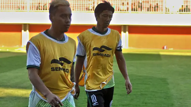 Mahadirga Lasut dan Kenji Adachihara