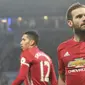 Juan Mata berhasil memecahkan rekor pembelian termahal Manchester United saat diboyong dari Chelesa pada Januari 2014 lalu. Gelandang berjuluk El Mago itu sejauh ini telah mempersembahkan gelar Piala FA, Liga Europa, Piala Liga, dan Community Shield. (AFP/Ben Stansall)