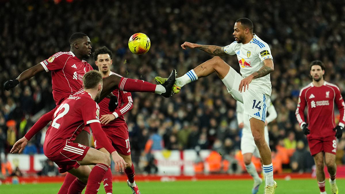 Liverpool Frustrasi Kena PHP dari Sang Bek, Tuntut Kepastian Segera!