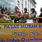 Digelar 2-3 Juni 2017 di Halaman Artotel di Jalan Dr Soetomo Surabaya, pasar ini menjual beranekaragam buah khas Indonesia. Foto: Dian Kurniawan/ Liputan6.com.