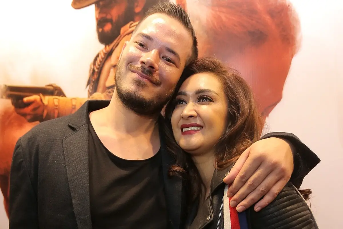 [Bintang] Zack Lee - Nafa Urbach
