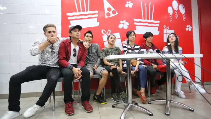 [Bintang] Cast Anak Langit