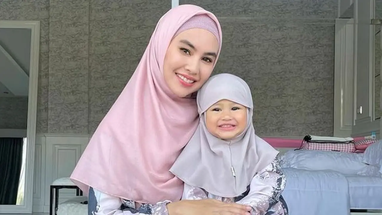 Kartika Putri (Foto: Instagram/@kartikaputriworld)