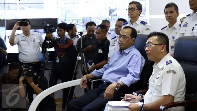 20161225- Budi Karya Pastikan Angkutan Libur Natal dan Tahun Baru Lancar-Jakarta- Helmi Fithriansyah