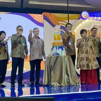 Perayaan Hari Jadi ke-25 PT Uni-Charm Indonesia Tbk berlangsung dengan meriah dan penuh keakraban di Ballroom Hotel St. Regis Jakarta pada Kamis (23/11/2023)/Istimewa.