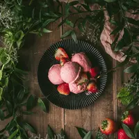 ilustrasi strawberry ice cream/copyright pexels/Micheile Henderson