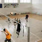 Ilustrasi bermain bola voli. (Photo by Pavel Danilyuk from Pexels)