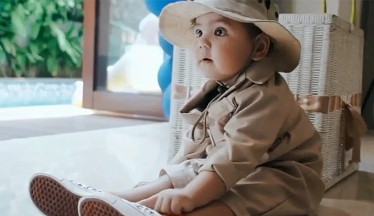 Ultah anak Cut Meyriska dan Roger Danuarta (Youtube/ RogerChika Journey)