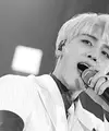 Tanggal 8 April merupakan salah satu hari yang spesial bagi mendiang Jonghyun SHINee. Lantaran di hari tersebut, ia merayakan ulang tahun yang ke-28. (Foto: soompi.com)