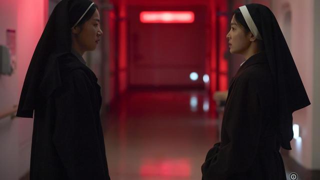 Review Film DARK NUNS yang Dibintangi Song Hye Kyo, Penuh Ketegangan dan Kejutan  (credit: imdb).
