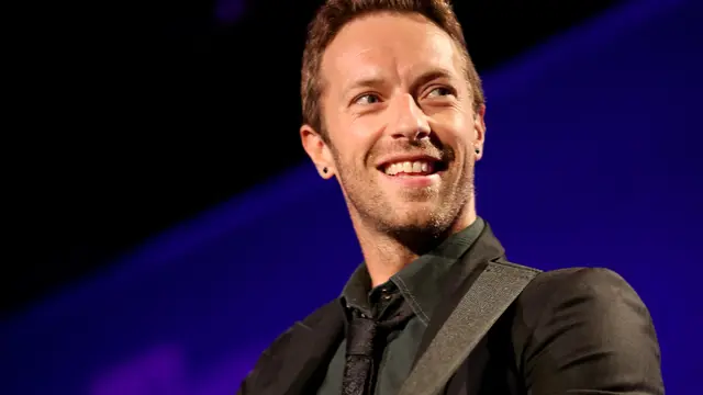 [Bintang] Chris Martin
