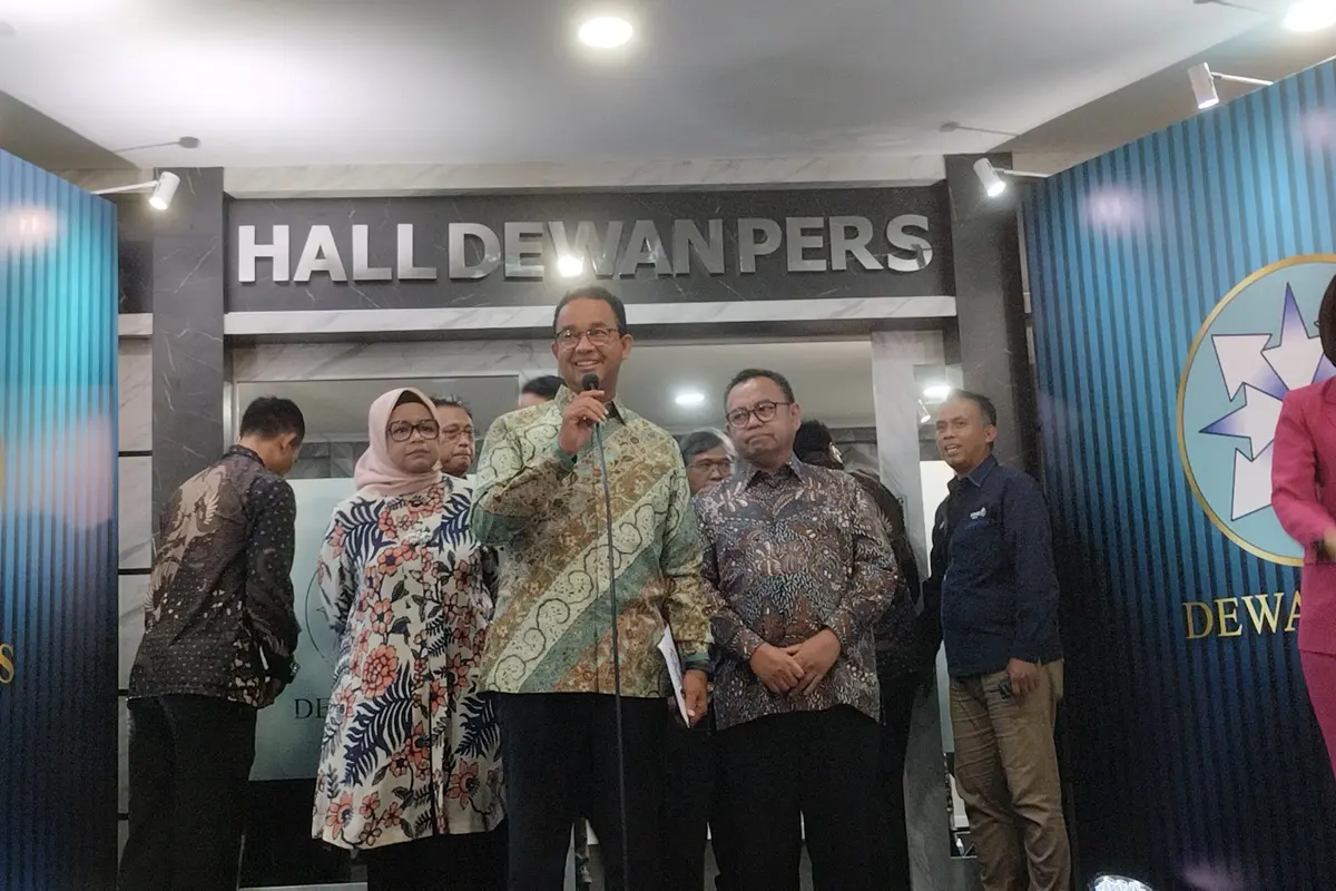 Capres nomor urut satu Anies Baswedan hadir dalam acara deklarasi kemerdekaan pers di Hall Dewan Pers, Jakarta Pusat, Sabtu malam (10/2/2024).