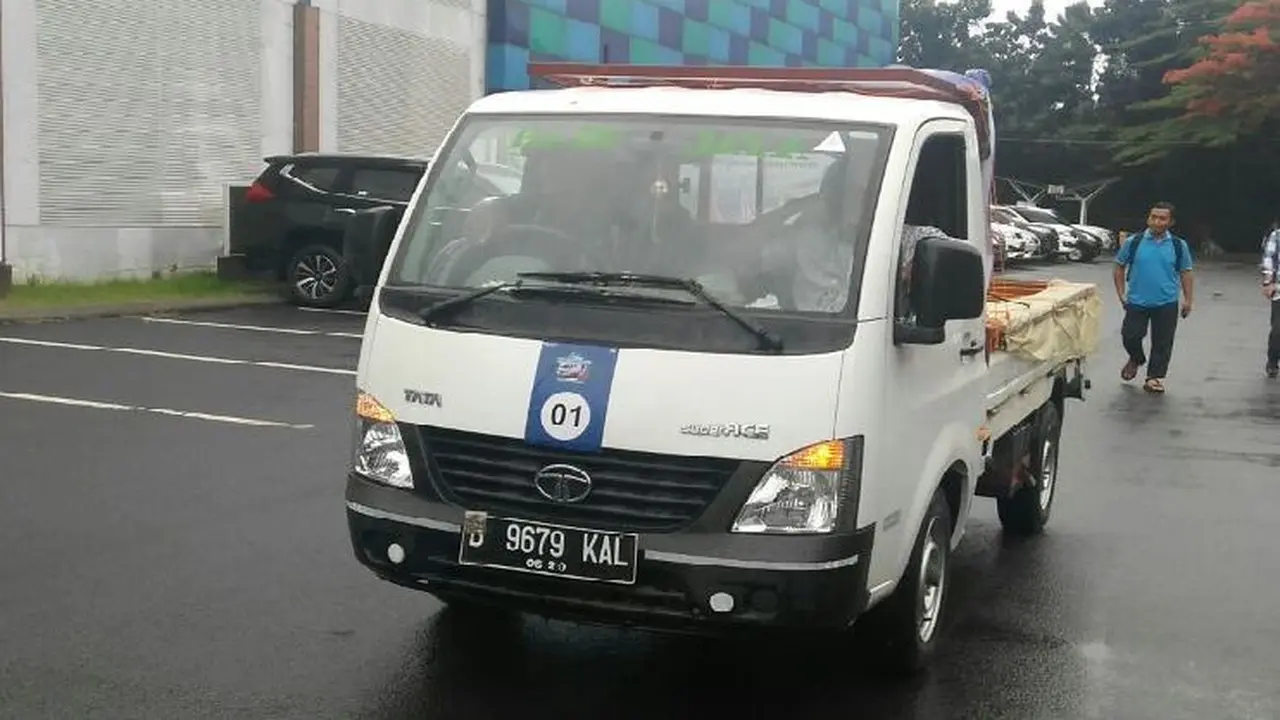 Tata Tantang Pengemudi Super Ace Berkendara Irit Solar (Arief A/Liputan6.com)