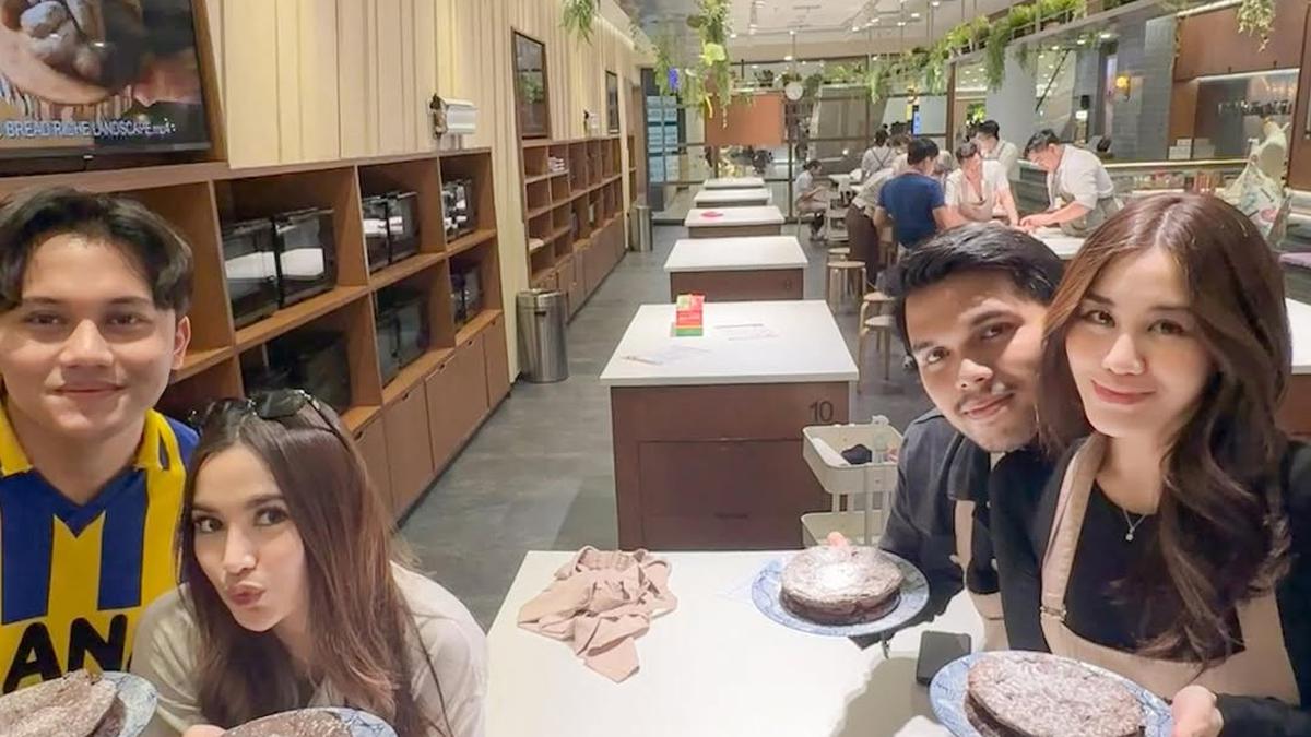 Aaliyah Massaid dan Mahalini Ajak Suami untuk Ikut Kelas Memasak, Begini Momen Keseruannya