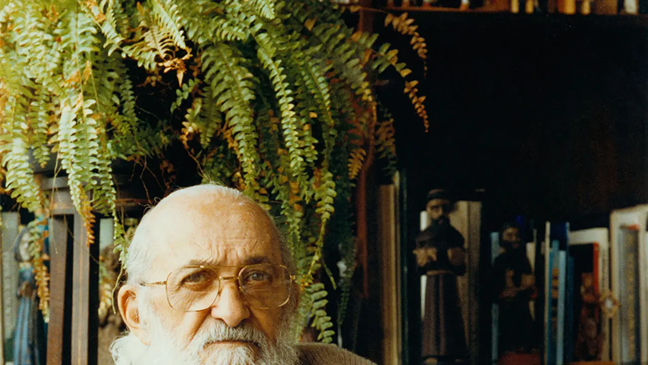 Paulo Freire.