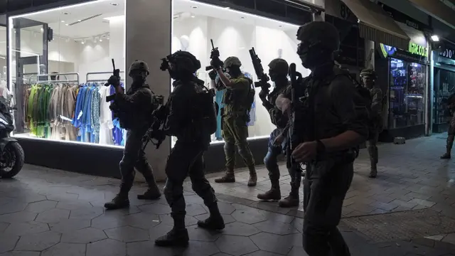 FOTO: 2 Orang Tewas dalam Penembakan di Tel Aviv
