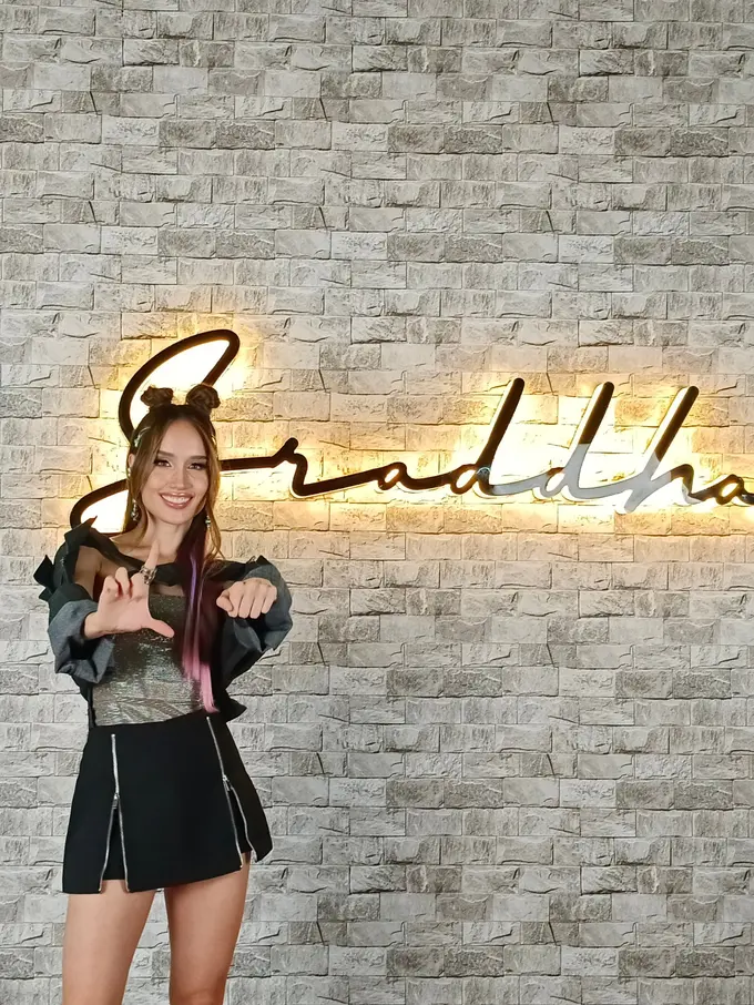 Cinta Laura (FIMELA)