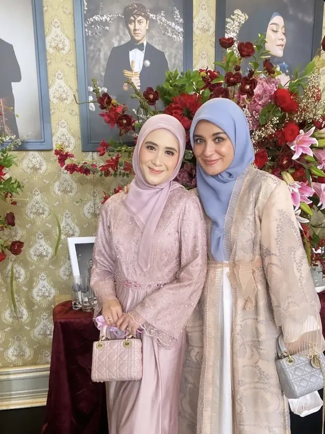 Gaya Fashion Tamu Lesti dan Billar di Tasyakuran Pernikahan