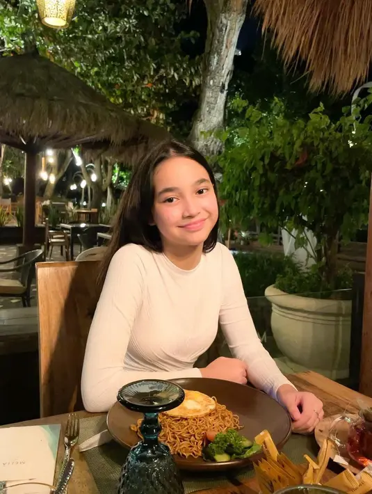 Sidney Putri Cut Tari (Instagram/cuttaryofficial)