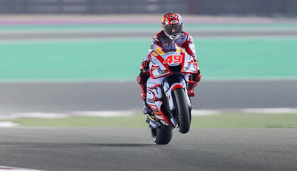 Fabio Di Giannantonio merupakan pembalap rookie di tim Gresini Racing MotoGP. Pebalap Italia itu sukses menggasak 4 podium dengan 1 kemenangan di Jerez. (AFP/Karim Jaafar)