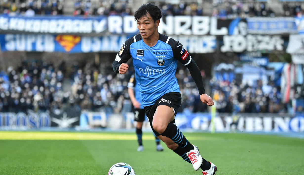 Gelandang berusia 26 tahun, Reo Hatate saat ini tengah menjalani musim keempat bersama klub Skotlandia, Glasgow Celtic. Bersama Kawasaki Frontale ia sukses mempersembahkan 2 gelar juara J1 League pada 2020 dan 2021. (J.LEAGUE)