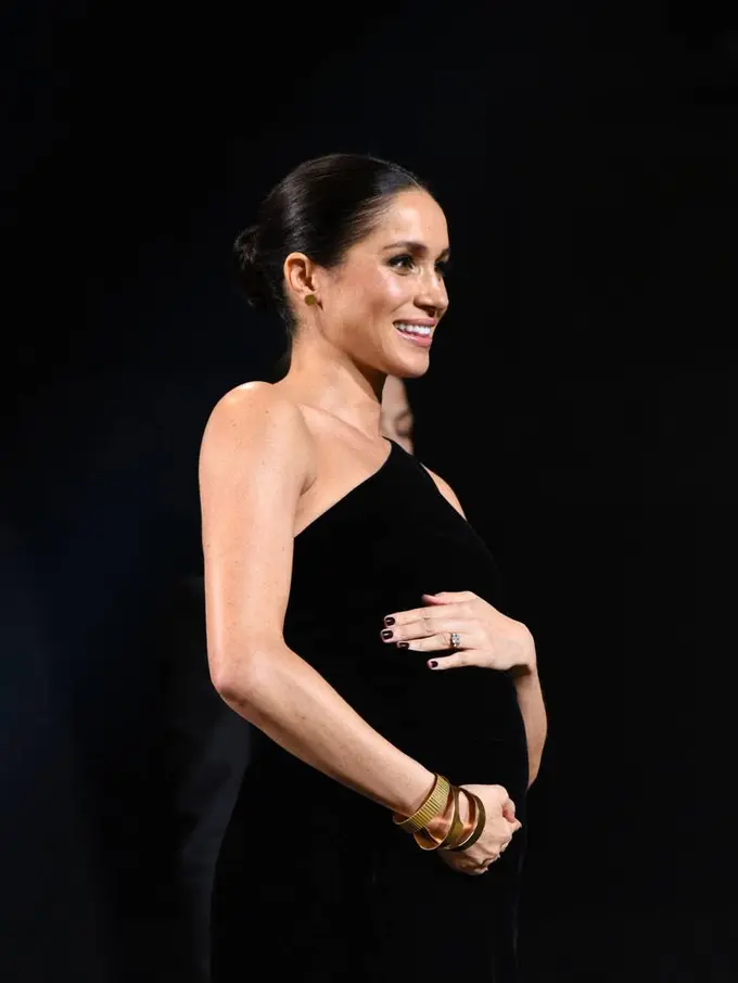 Meghan Markle Di Ajang Busana