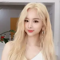 Lama tak terdengar, Solji dikabarkan segera rilis single solo.