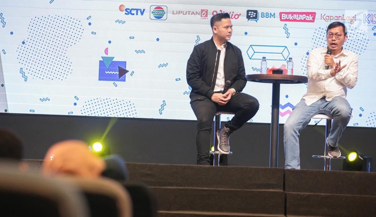 Ceo dan Founder Bukalapak Achmad Zaki memberikan sharing inspirasi saat menjadi pembicara dalam EGTC 2018 di Universitas Kristen Petra Surabaya, Jawa Timur, Rabu (14/11). EGTC 2018 ini diadakan 13-15 Oktober 2018. (Liputan6.com/Faizal Fanani)