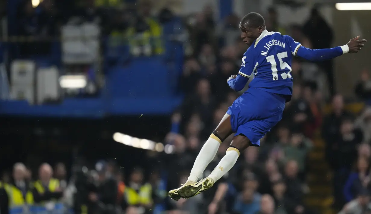 Dua gol kemenangan The Blues kali ini dicetak oleh Trevoh Chalobah (24') dan Nicolas Jackson (72'). (AP Photo/Kirsty Wigglesworth)