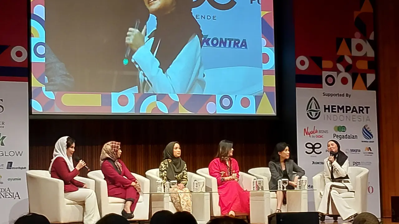 Dua artis, Chacha Frederica dan Merry Riana memberikan dukungan pada Melissa A Hamid untuk pimpin organisasi yang memiliki tujuan memberikan wadah bagi ribuan pengusaha perempuan di seluruh nusantara.