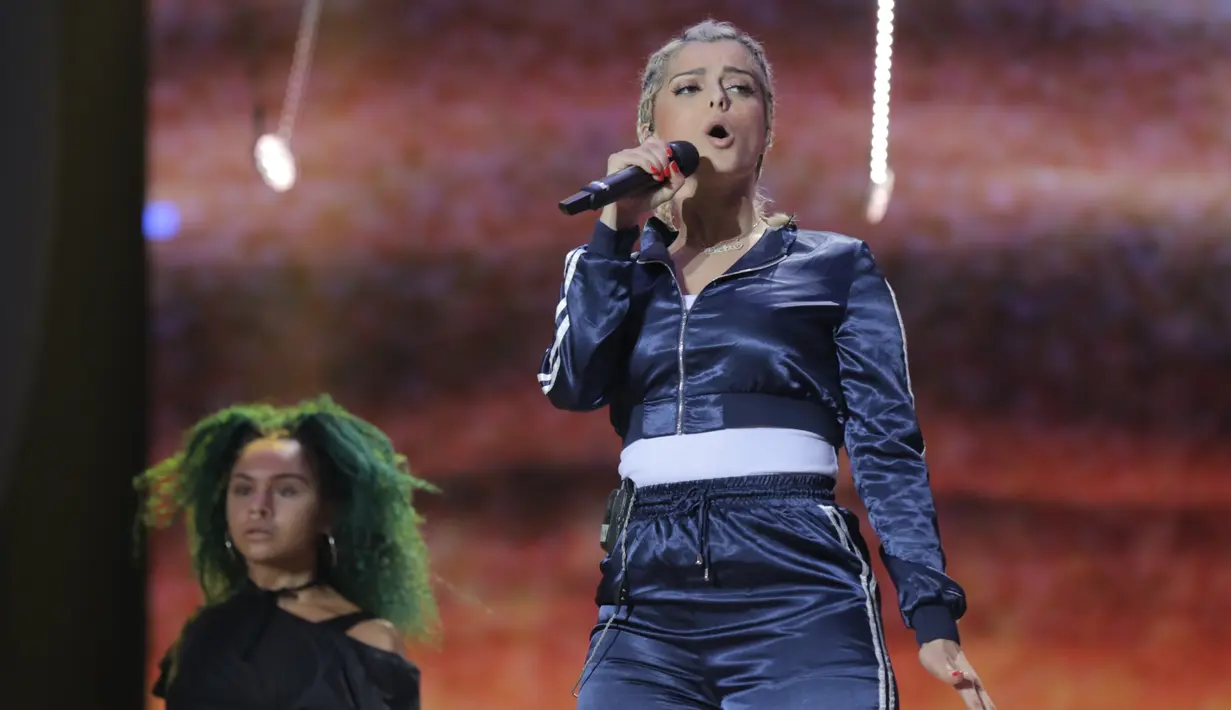 Bebe yang baru pertama kali mengunjungi Indonesia, mengaku sangat senang. Bahkan, ia juga menyimpan keinginannya kembali ke Indonesia khususnya Bali yang sering kali di dengar saat di negara asalnya. (Nurwahyunan/Bintang.com)