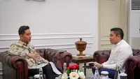 Seskab Teddy Bertemu Wapres Gibran Selama 1,5 Jam Kamis 2 April 2026, Bahas Apa?