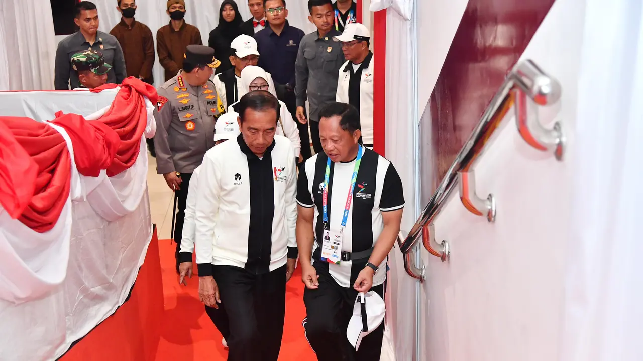 Presiden Jokowi dan Mendagri, Tito.