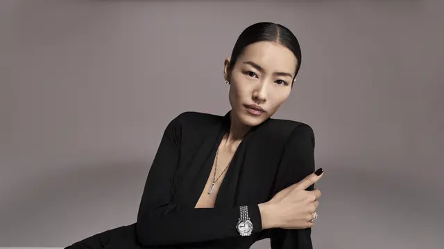 Adu Pesona Effortless Elegance Bella Hadid dan Liu Wen dengan Koleksi High Jewellery Chopard Terbaru