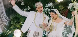 Tristan Juliano Resmi Menikah Narrel Amara dengan akad nikah prosesi Jawa. [@venemapictures]